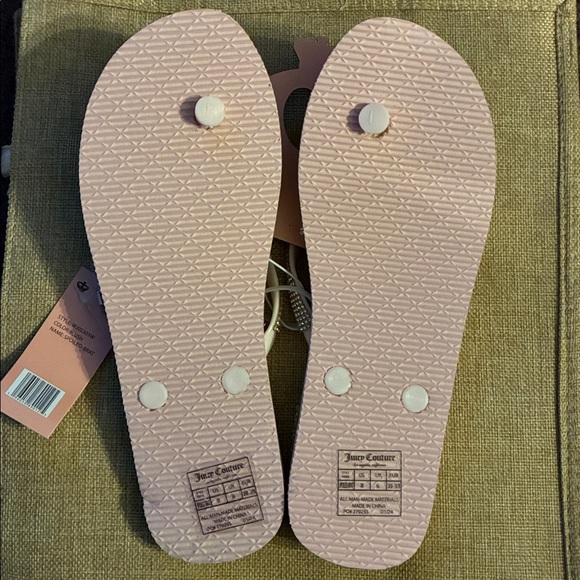 Juicy Couture Pink Sandals with Rhinestone & “Pearl” Bow Accents Women’s size 8 - Picture 3 of 3